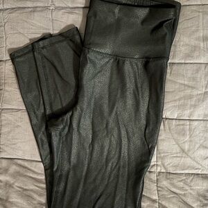 Pink Lily Dark Faux Leather Leggings
